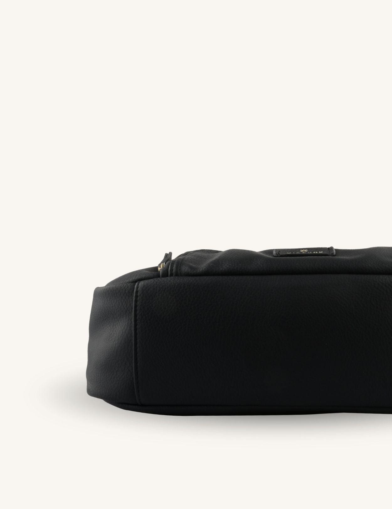Francesca - Bowler bag