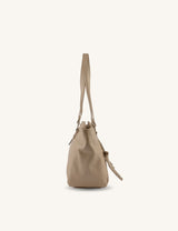 Grand Betty - Shoulder bag